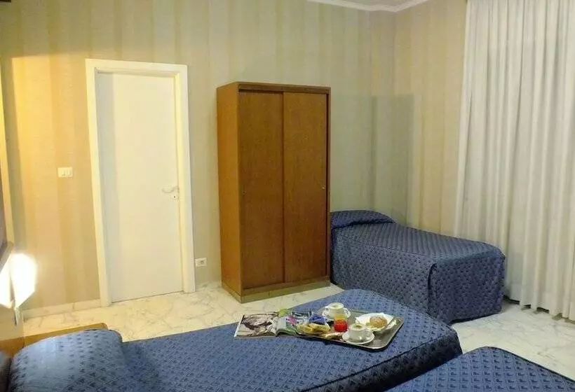 Fotos del hotel Consul:  8