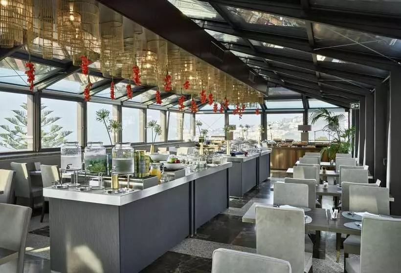 Fotos del hotel The Britannique Hotel Naples, Curio Collection By Hilton:  24