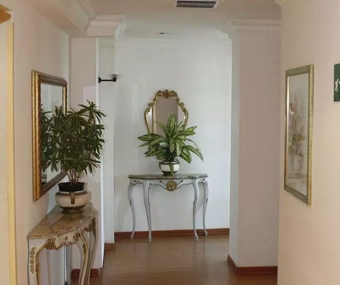 Fotos del hotel Eliseo:  3