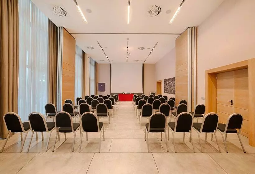 Fotos del hotel Nh Pisa:  36