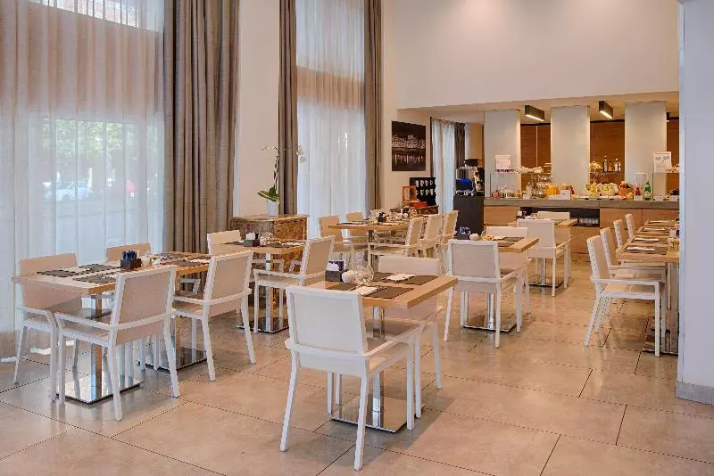 Fotos del hotel Nh Pisa:  21