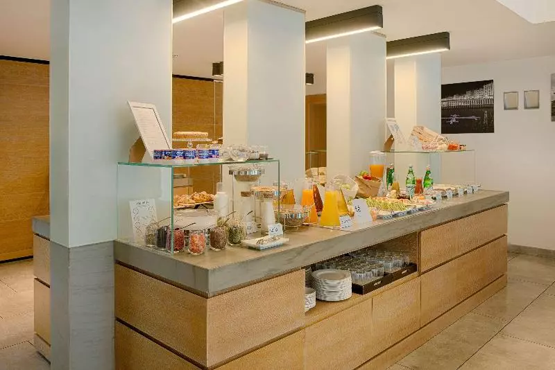 Fotos del hotel Nh Pisa:  63