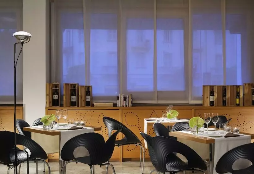 Fotos del hotel Unahotels Mediterraneo Milano:  12