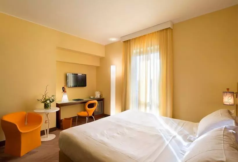 Fotos del hotel Unahotels Mediterraneo Milano:  18