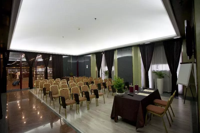 Fotos del hotel Diplomatic:  23