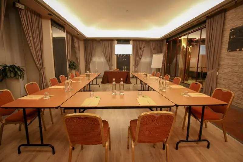 Fotos del hotel Diplomatic:  20