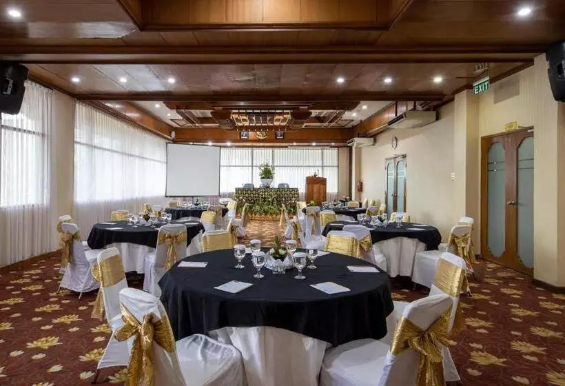 Fotos del hotel Grand Inna Kuta:  14