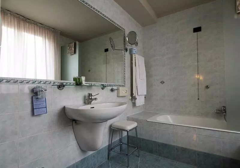 Fotos del hotel Lancaster:  6