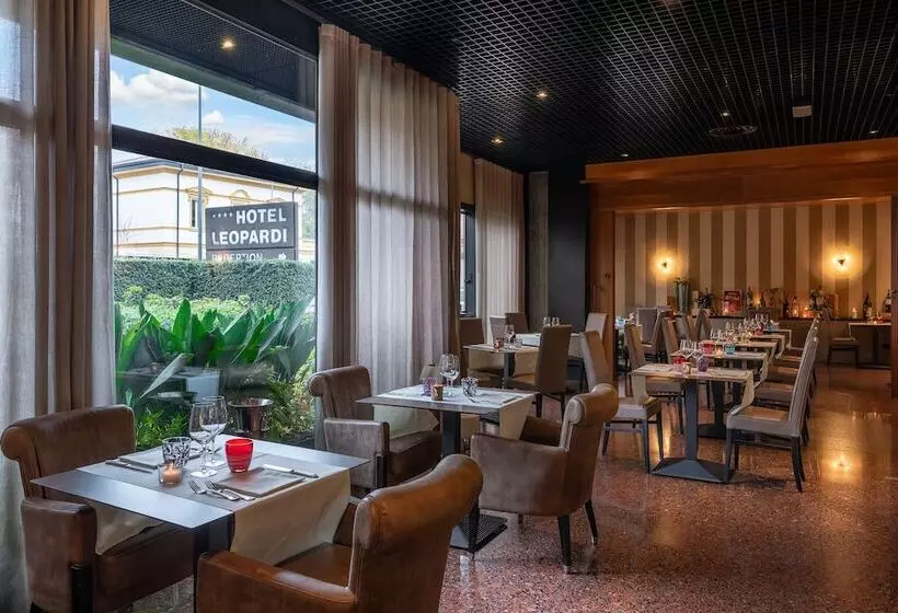 Fotos del hotel Leopardi:  12