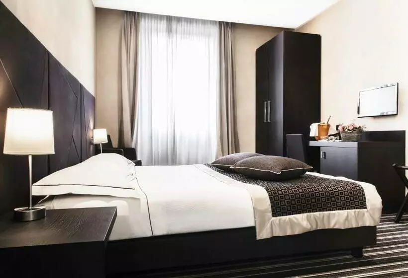 Fotos del hotel Principe Di Torino:  18