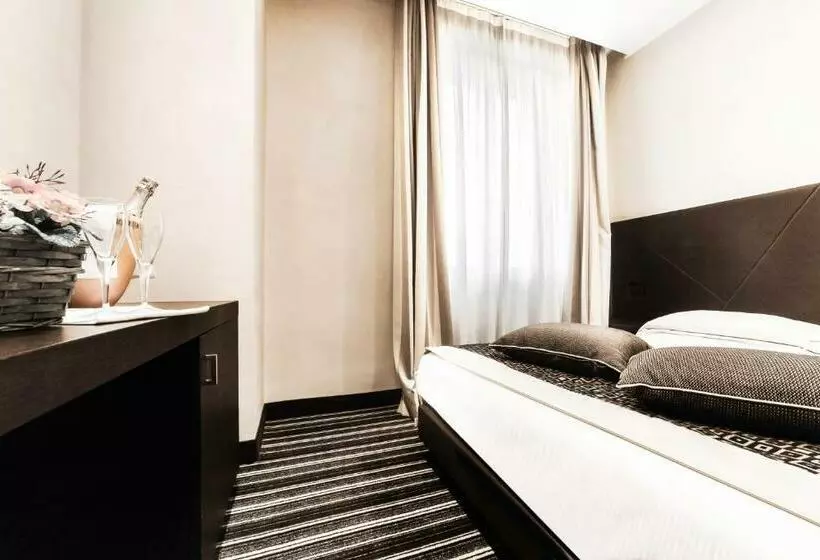 Fotos del hotel Principe Di Torino:  20