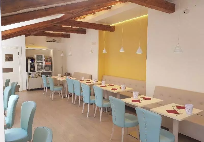 Fotos del hotel Roma:  10