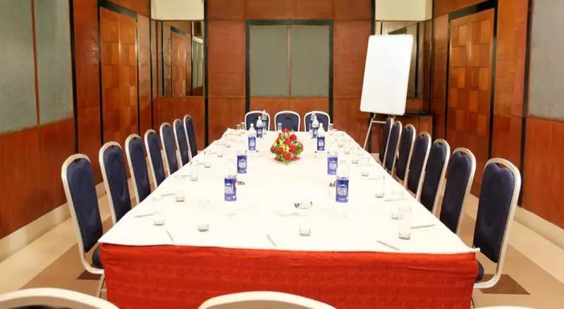 Fotos del hotel Green Park, Visakhapatnam:  20