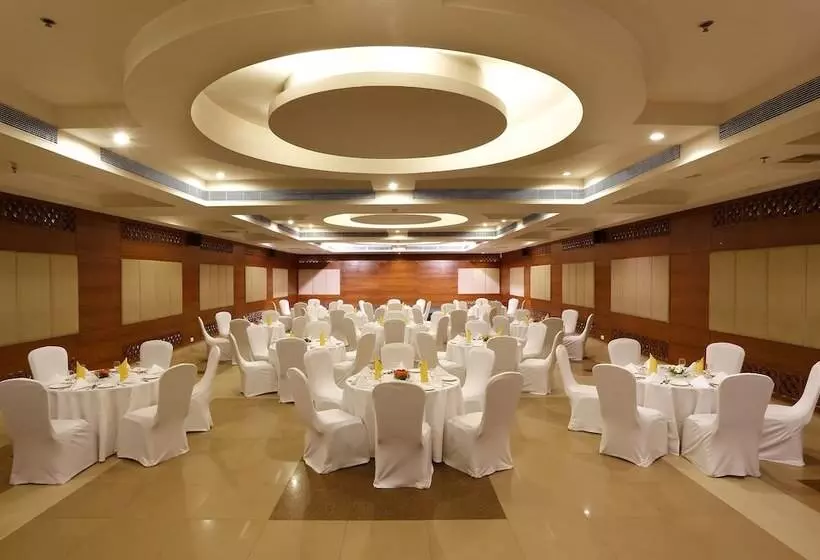 Fotos del hotel Green Park, Visakhapatnam:  24