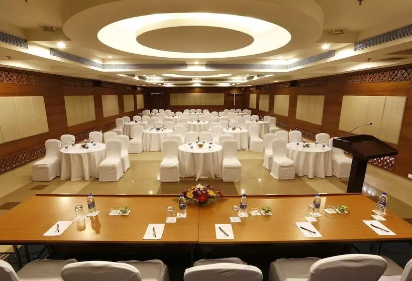 Fotos del hotel Green Park, Visakhapatnam:  18