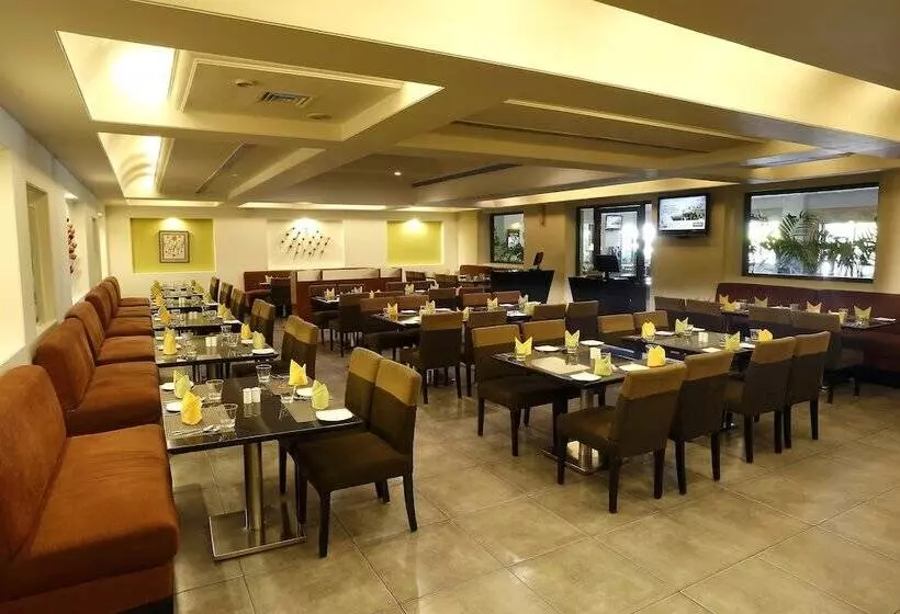 Fotos del hotel Green Park, Visakhapatnam:  19