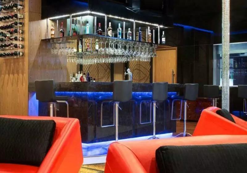 Fotos del hotel Le Meridien Bangalore:  5