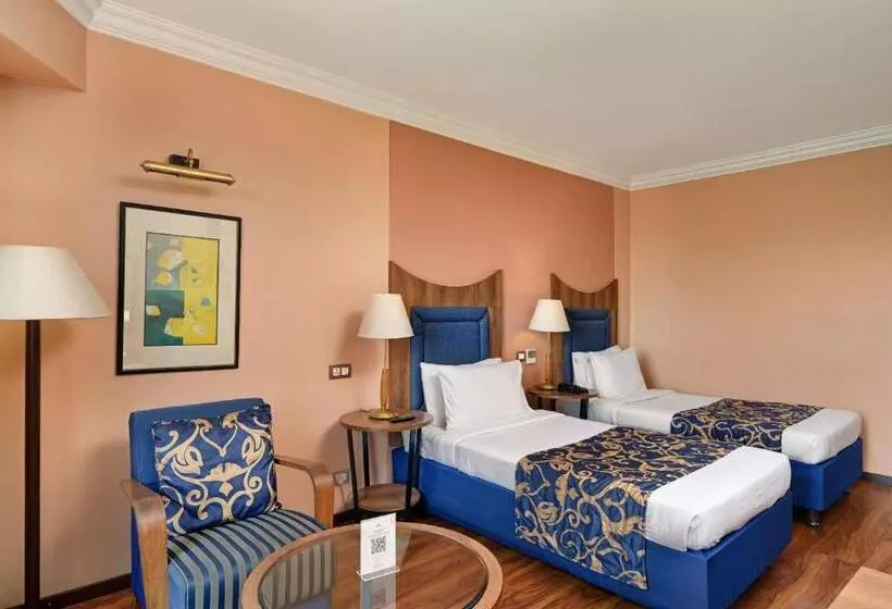 Fotos del hotel Cama Hotelahmedabad:  21