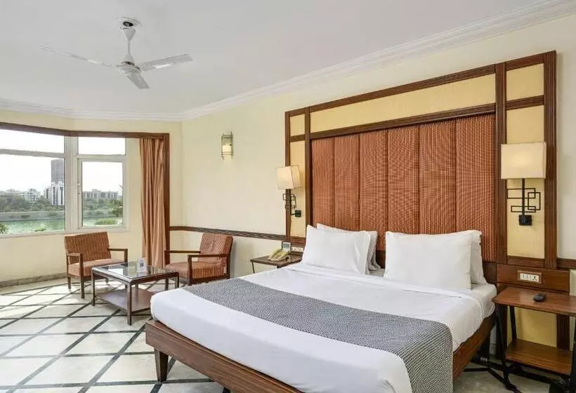 Fotos del hotel Cama Hotelahmedabad:  20