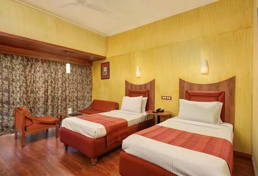 Fotos del hotel Cama Hotelahmedabad:  12
