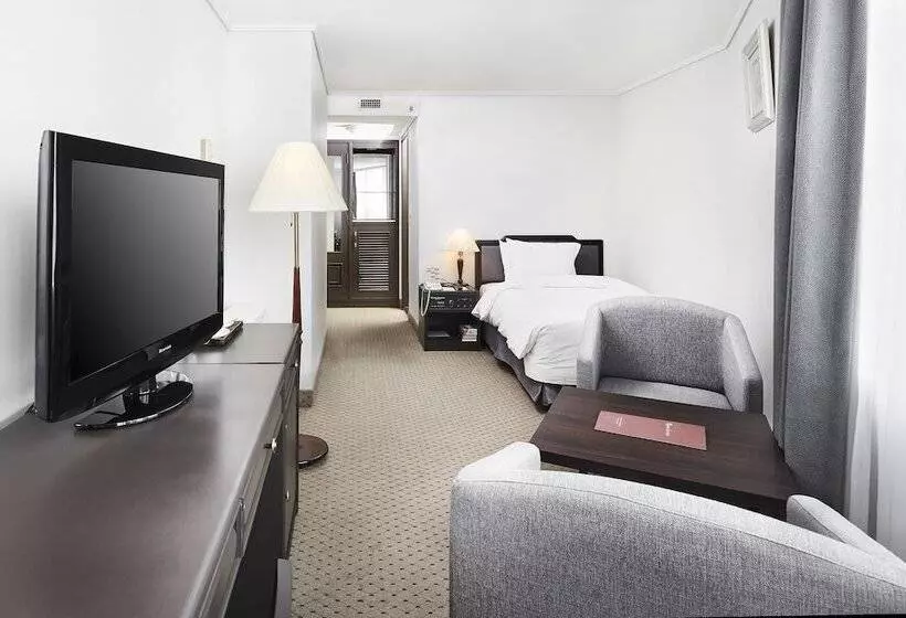 Fotos del hotel President:  5