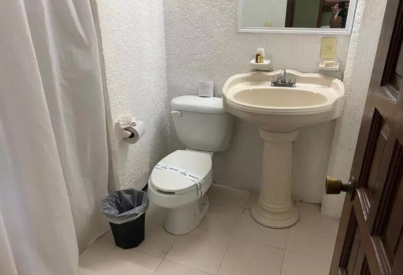 Fotos del hotel Batab:  13