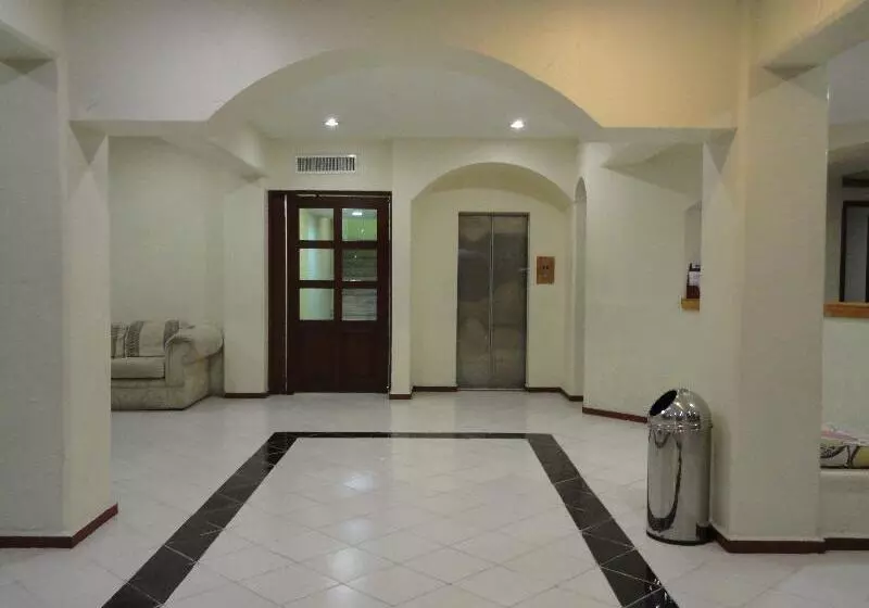 Fotos del hotel Batab:  11