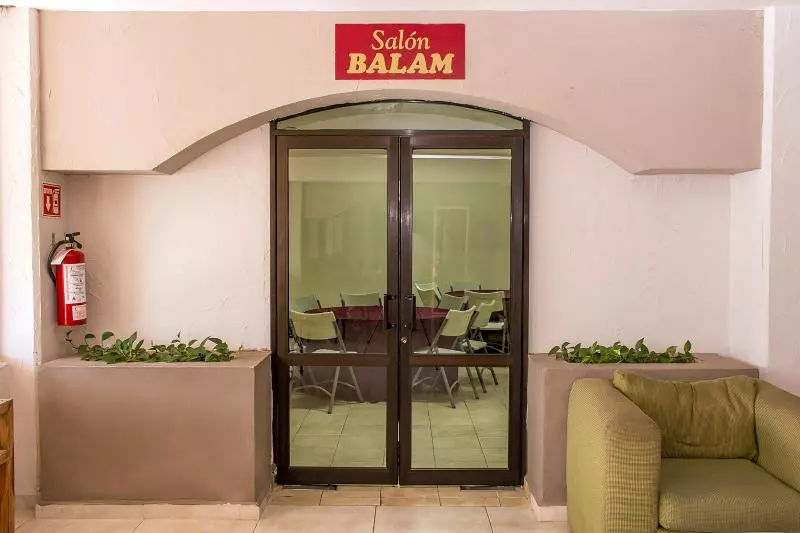 Fotos del hotel Batab:  8