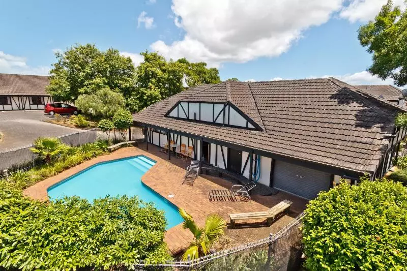 Fotos del hotel Oakwood Manor Motor Lodge:  5