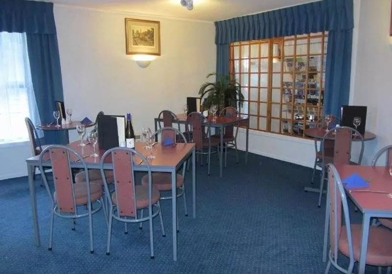 Fotos del hotel Oakwood Manor Motor Lodge:  2