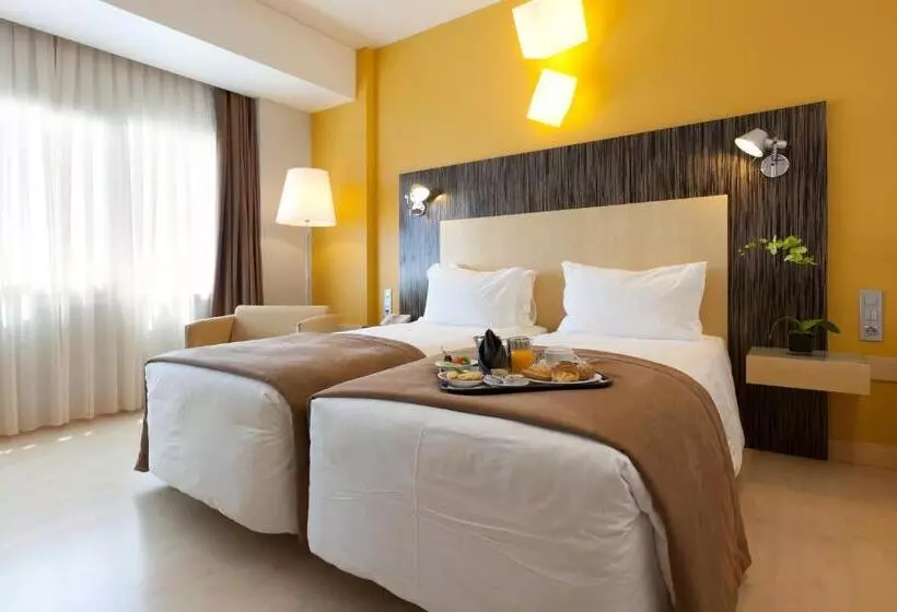 Fotos del hotel Alif Avenidas:  8