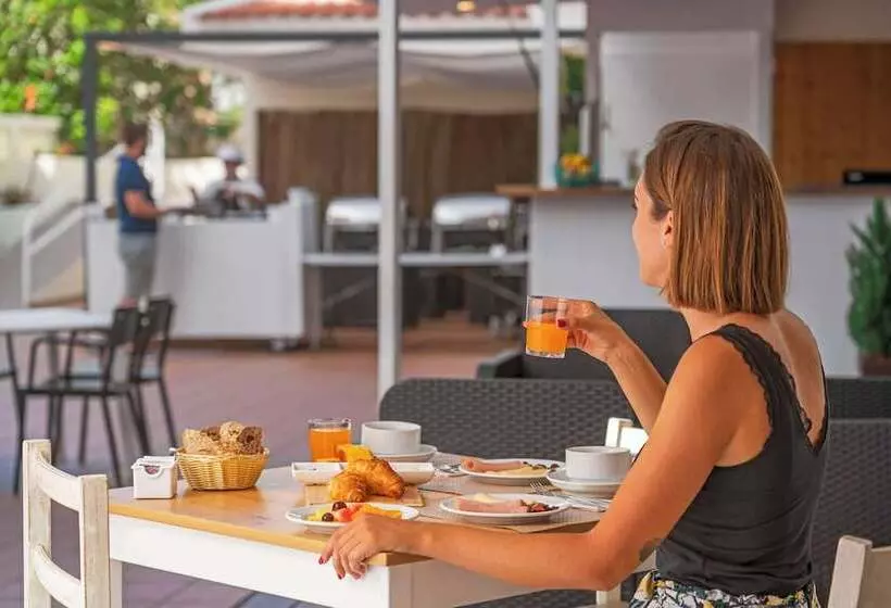 Fotos del hotel Dorisol Estrelicia:  19