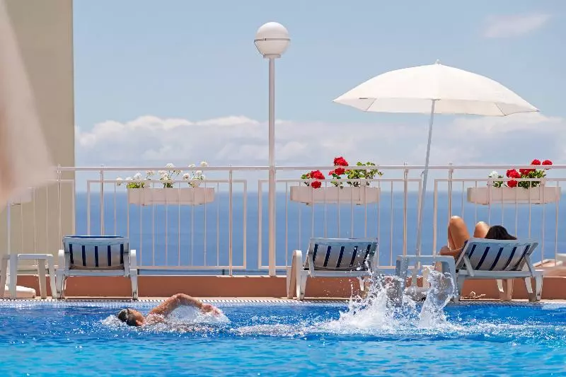 Fotos del hotel Dorisol Estrelicia:  29