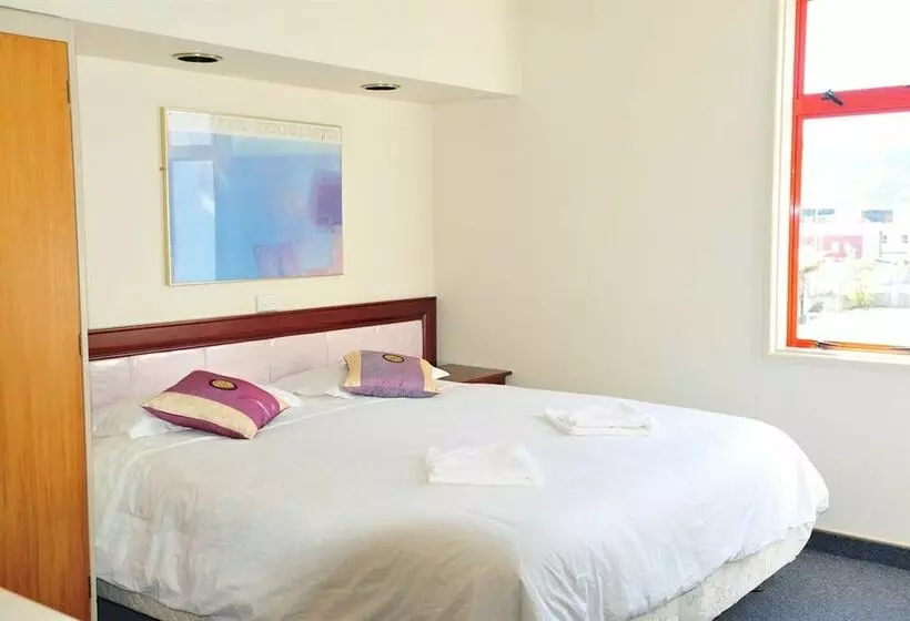 Harbour City Motor Inn