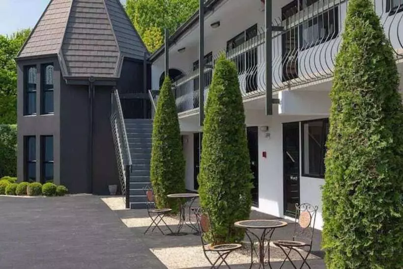 Fotos del hotel The Towers On The Park:  13