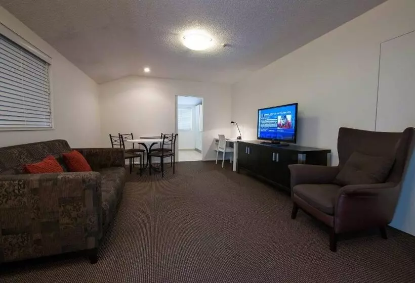 Fotos del hotel The Towers On The Park:  2