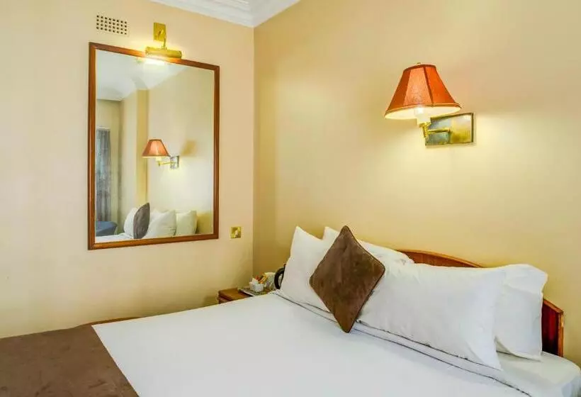 Fotos del hotel New Ambassador:  23