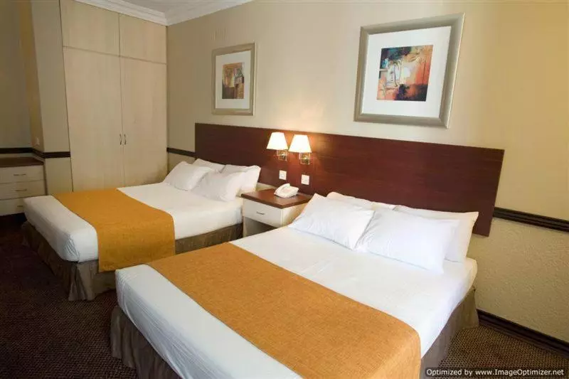 Fotos del hotel New Ambassador:  20