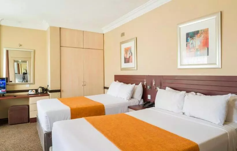 Fotos del hotel New Ambassador:  7