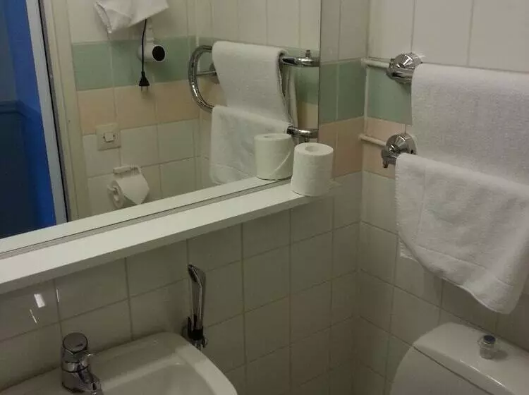 Fotos del hotel Anna:  21