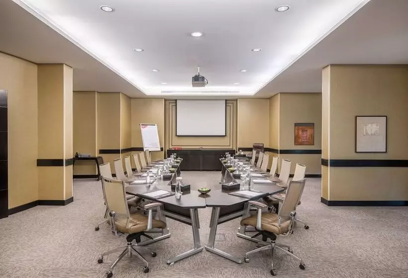 Fotos del hotel Crowne Plaza Jeddah, An Ihg:  5