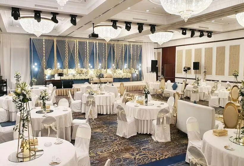 Fotos del hotel Crowne Plaza Jeddah, An Ihg:  13