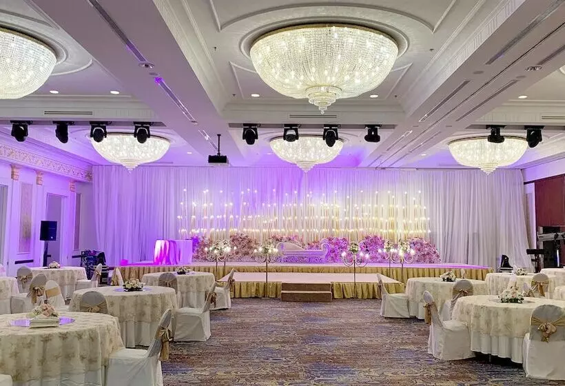 Fotos del hotel Crowne Plaza Jeddah, An Ihg:  16