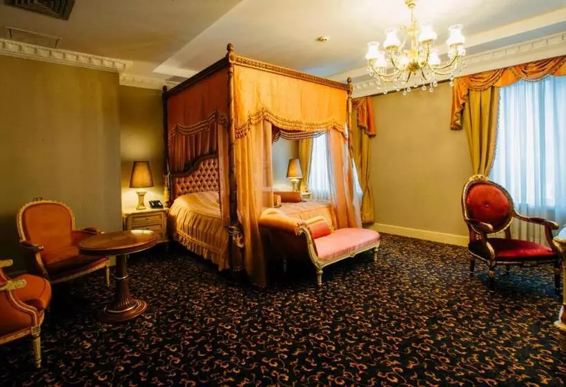 Fotos del hotel Intourist Palace Batumi  & Casino:  21