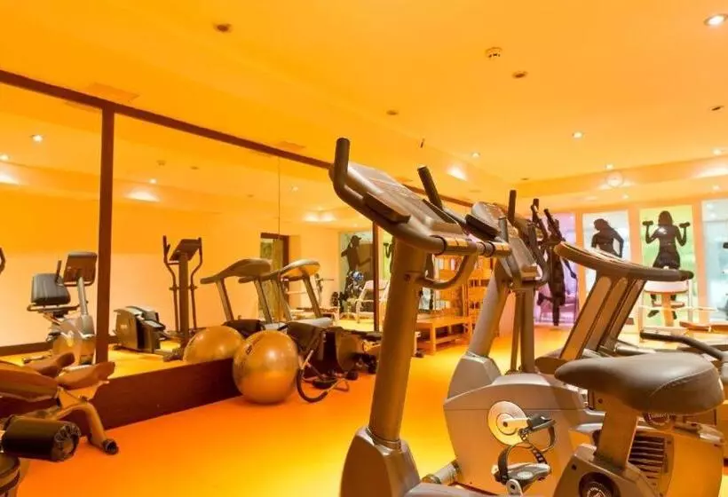 Fotos del hotel Intourist Palace Batumi  & Casino:  4