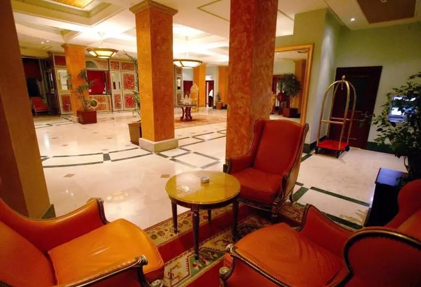 Fotos del hotel Intourist Palace Batumi  & Casino:  2