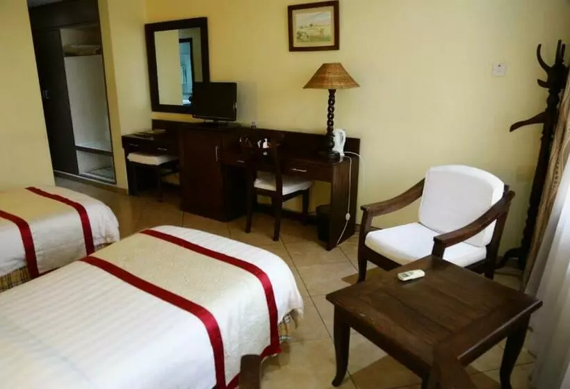 Fotos del hotel New Safari:  14