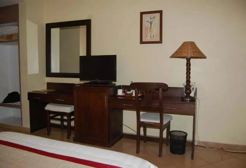 Fotos del hotel New Safari:  17