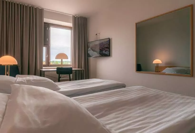 Fotos del hotel Summer Hotel Tott:  2