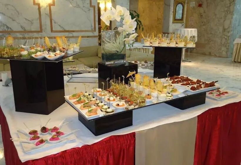 Fotos del hotel Hôtel Belvédère Fourati:  25